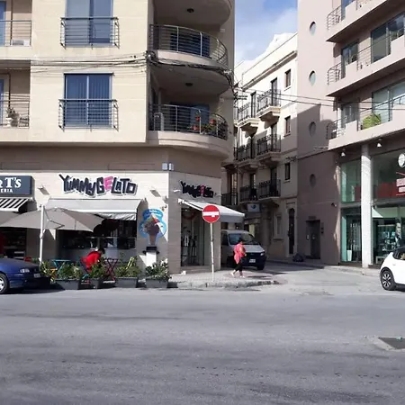 ゲストハウス Shore Bridge 2*