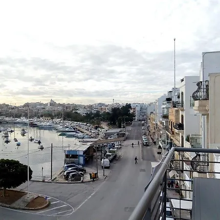 בית הארחה Shore Bridge