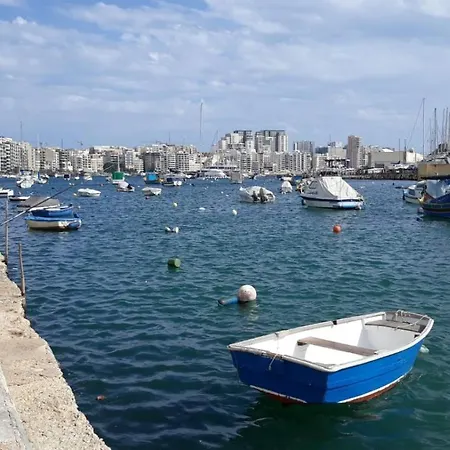 Shore Bridge 2* Gzira