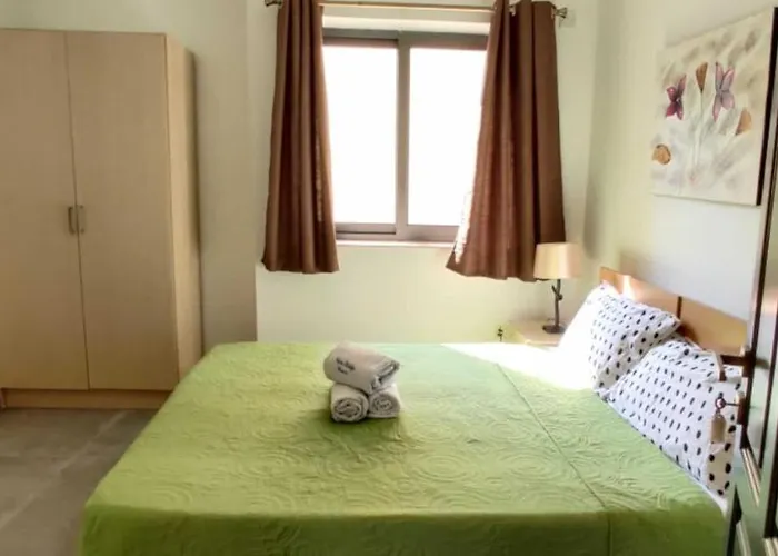 Shore Bridge Pensiune