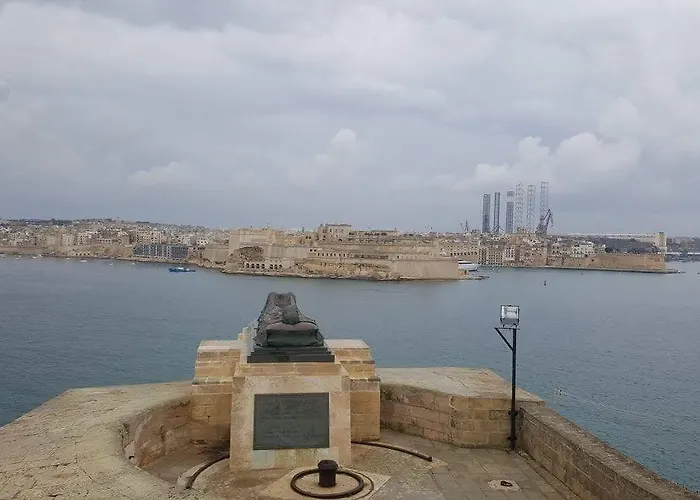 Pensiune Shore Bridge Gzira