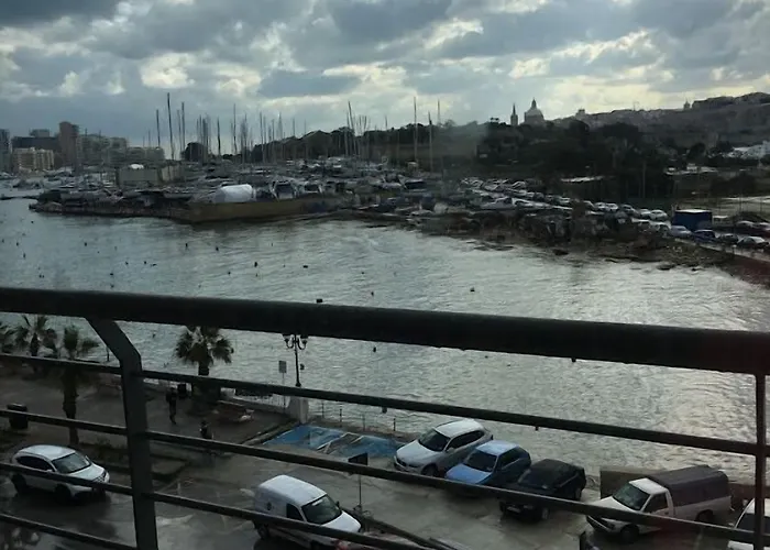 Shore Bridge 그지라